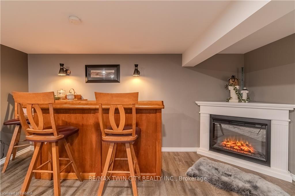 Photo 24 of 63 Market Street, Brant, Paris — HOMEH