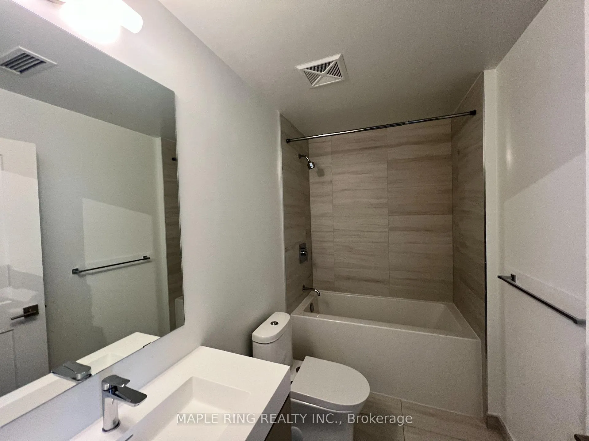 Photo 12 of Unit 727, 498 Caldari Road, Vaughan, Concord — HOMEH