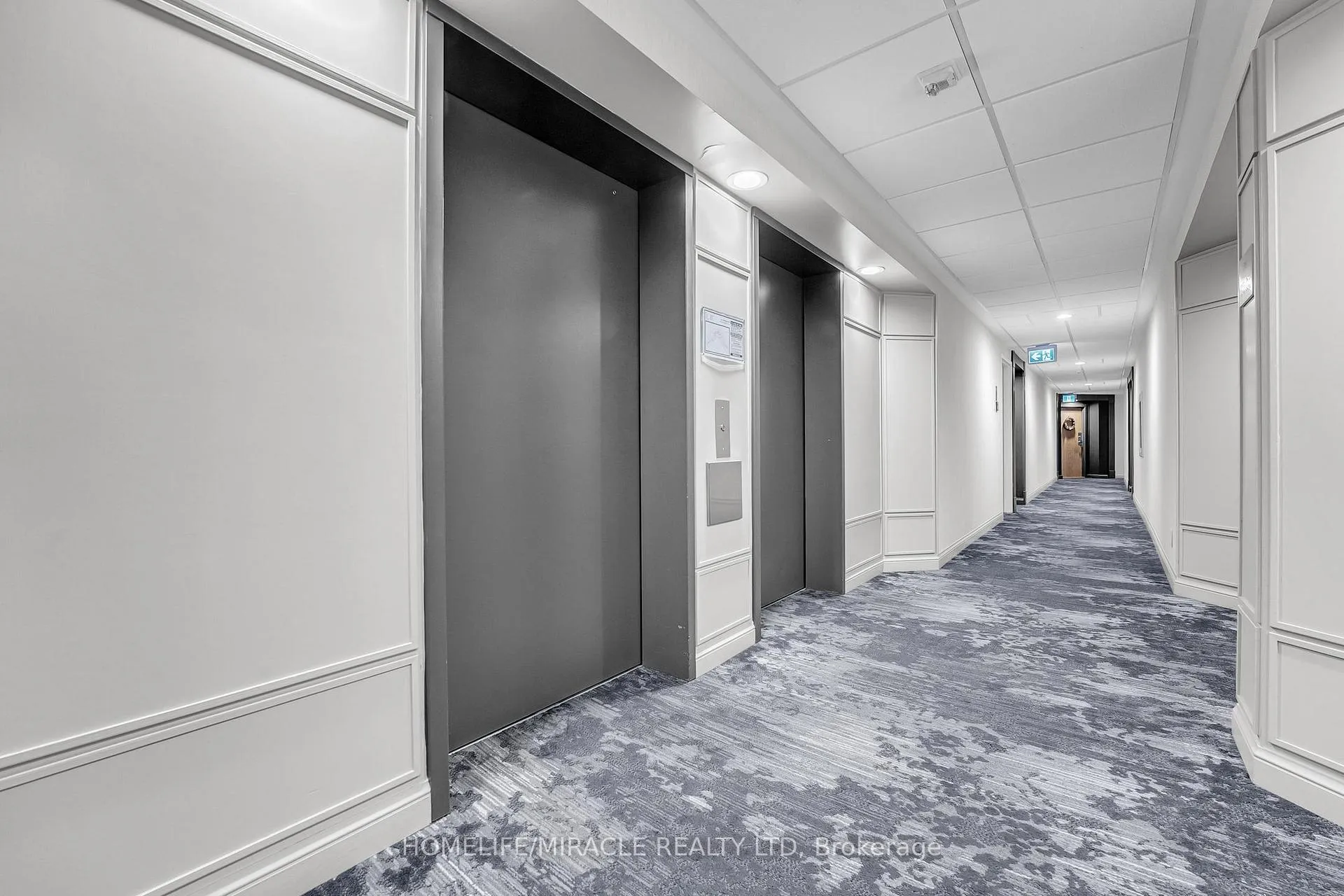 Photo 3 of Unit 714, 1001 Cedarglen Gate, Mississauga, Erindale — HOMEH