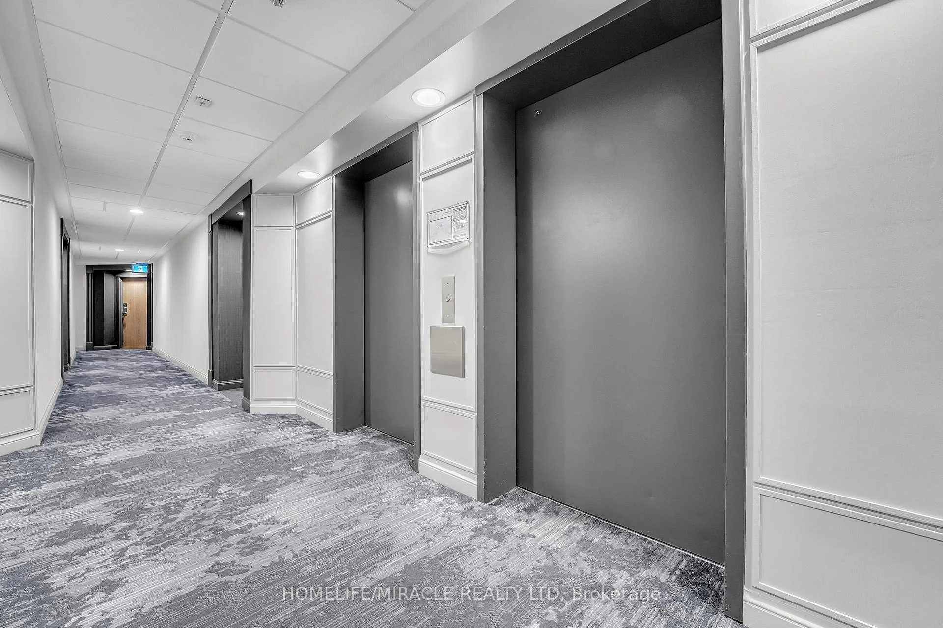 Photo 4 of Unit 714, 1001 Cedarglen Gate, Mississauga, Erindale — HOMEH