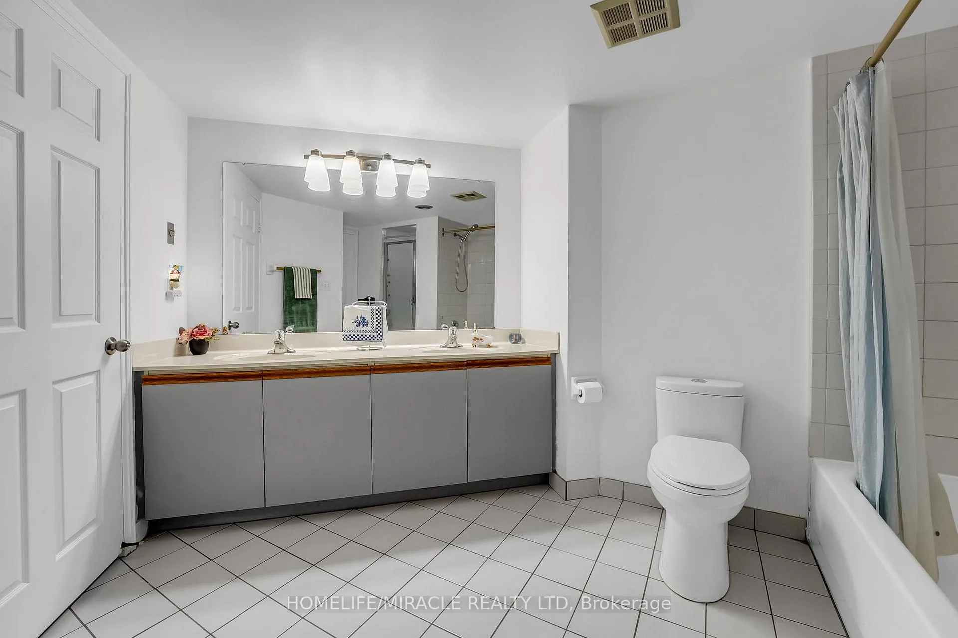 Photo 23 of Unit 714, 1001 Cedarglen Gate, Mississauga, Erindale — HOMEH