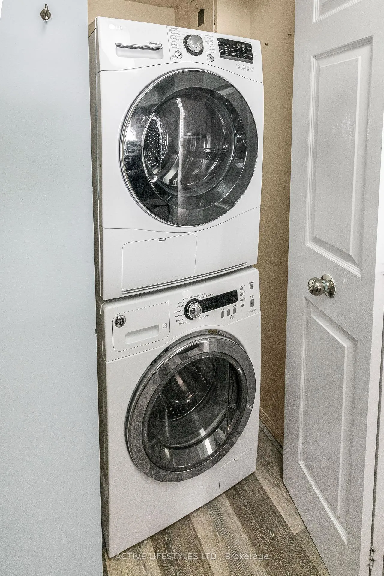 Photo 19 of Unit 802, 3605 Kariya Drive, Mississauga, City Centre — HOMEH