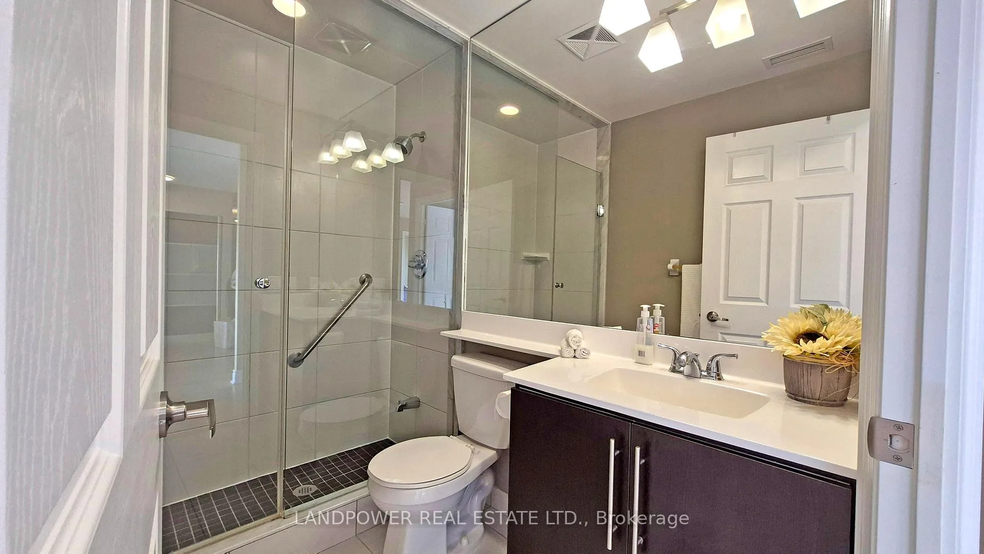 Photo 23 of Unit 972, 23 Cox Boulevard, Markham, Unionville — HOMEH