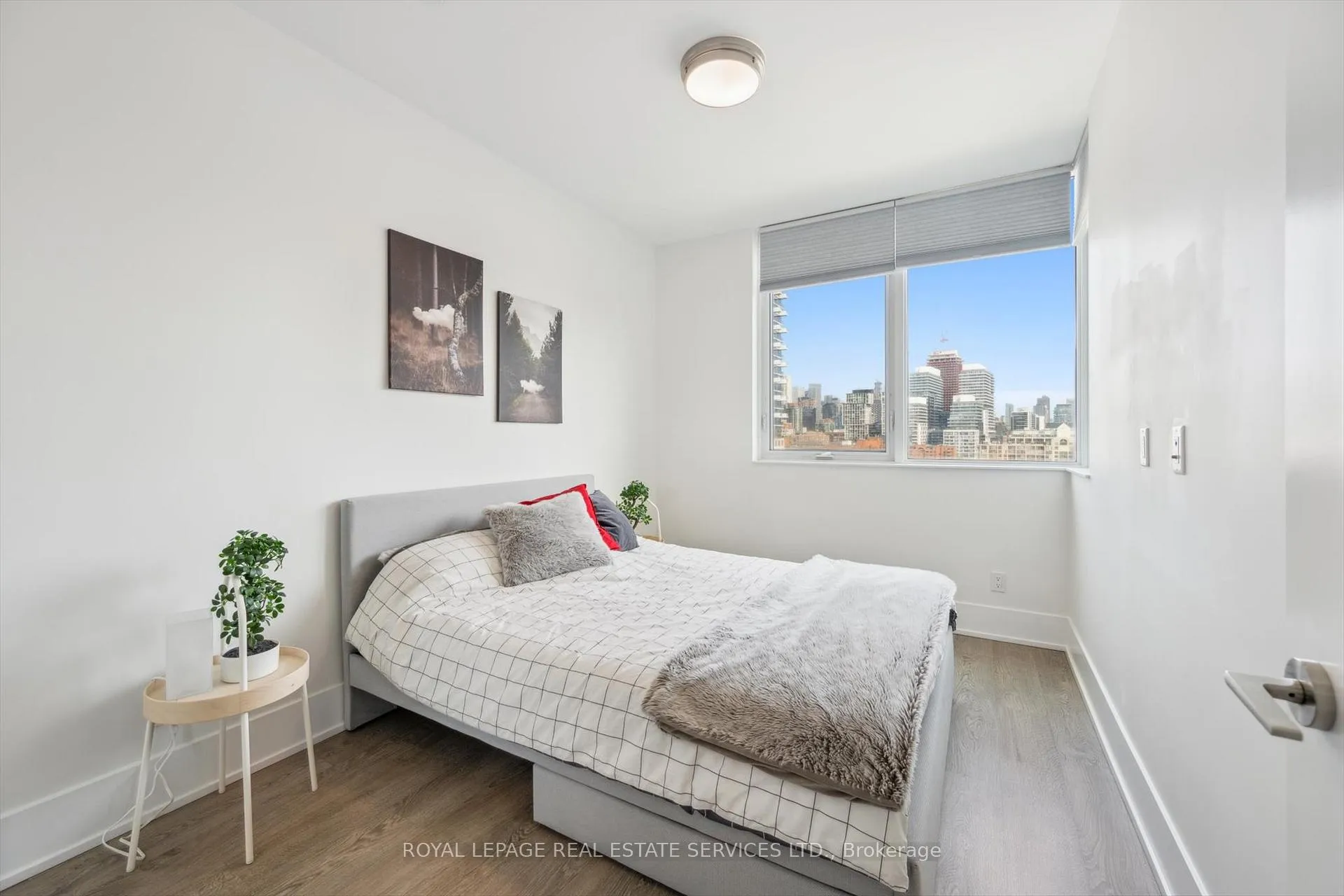 Photo 15 of Unit GPH27, 1 Edgewater Drive, Toronto, Waterfront Communities — HOMEH