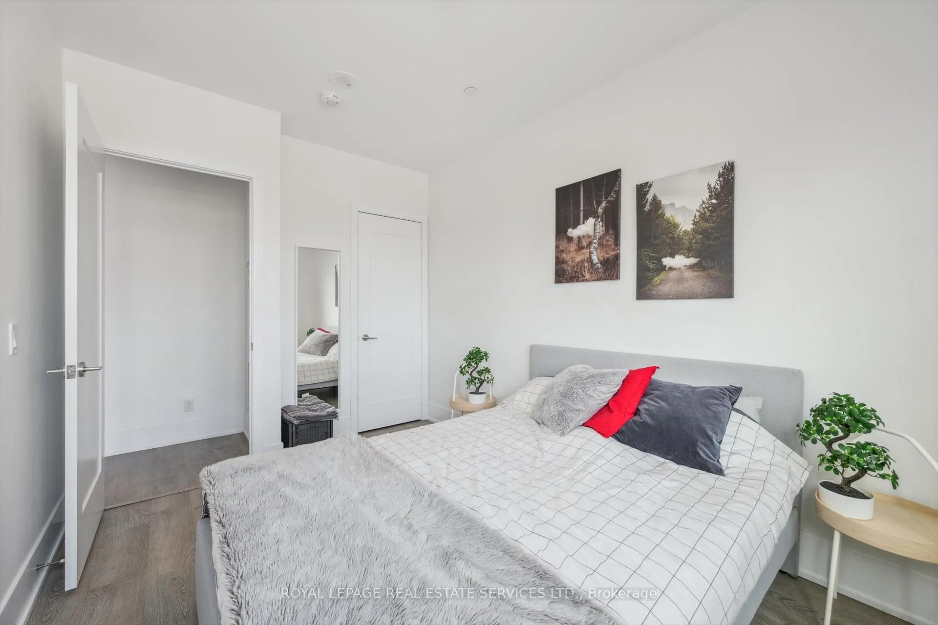 Photo 17 of Unit GPH27, 1 Edgewater Drive, Toronto, Waterfront Communities — HOMEH