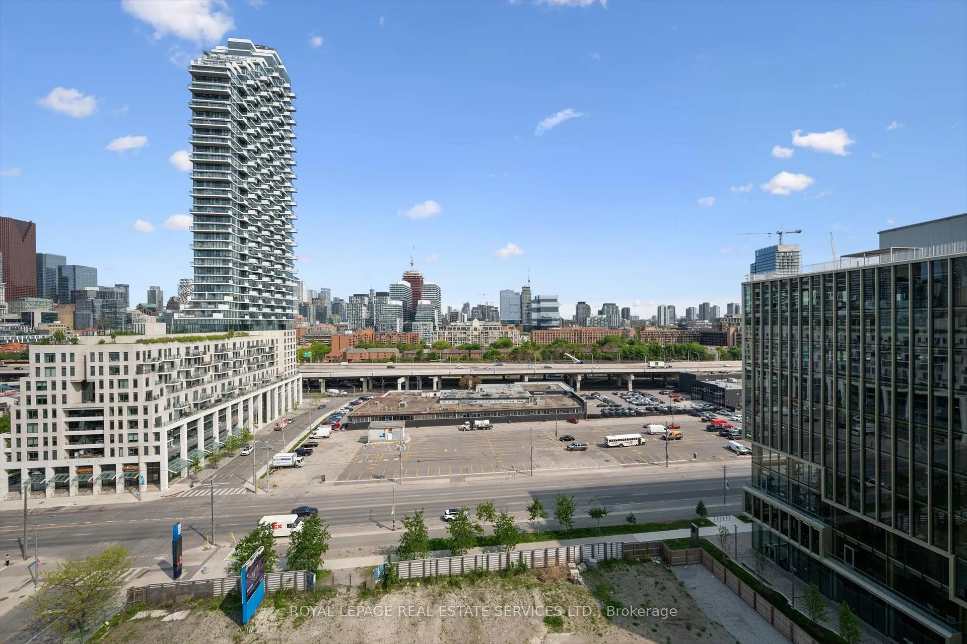 Photo 23 of Unit GPH27, 1 Edgewater Drive, Toronto, Waterfront Communities — HOMEH