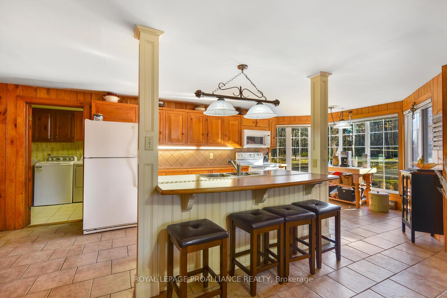 Photo 5 of 1718 County Road 21, Edwardsburgh/Cardinal, Edwardsburgh/Cardinal Twp — HOMEH