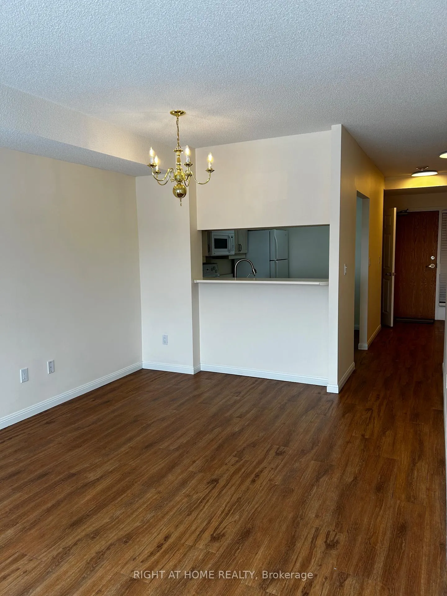 Photo 3 of Unit 410, 94 Dean Avenue, Barrie, Painswick South — HOMEH