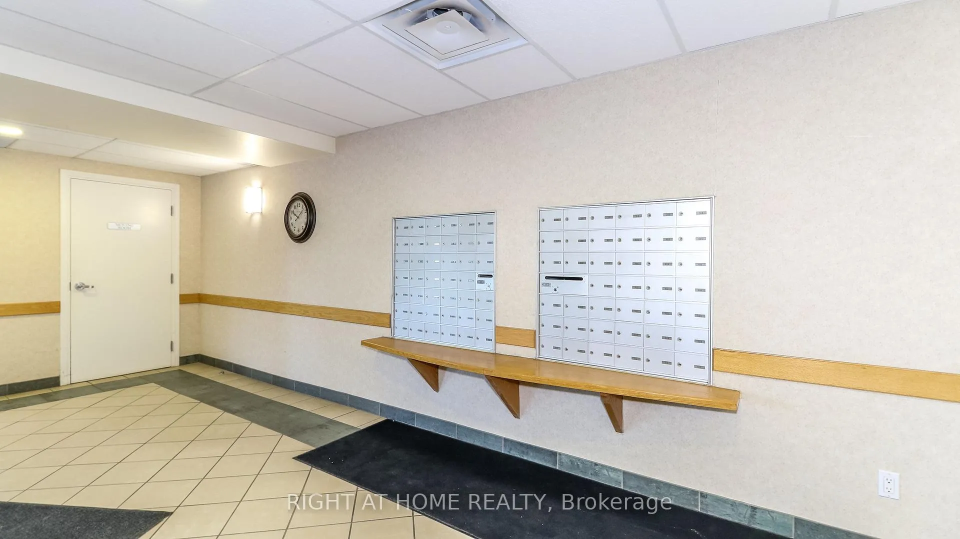 Photo 17 of Unit 410, 94 Dean Avenue, Barrie, Painswick South — HOMEH