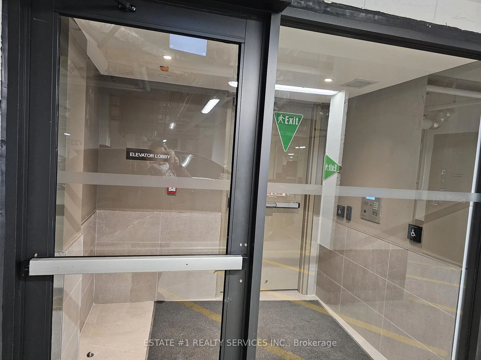Photo 2 of Unit 1410, 204 Burnhamthorpe Road E, Mississauga, Mississauga Valleys — HOMEH