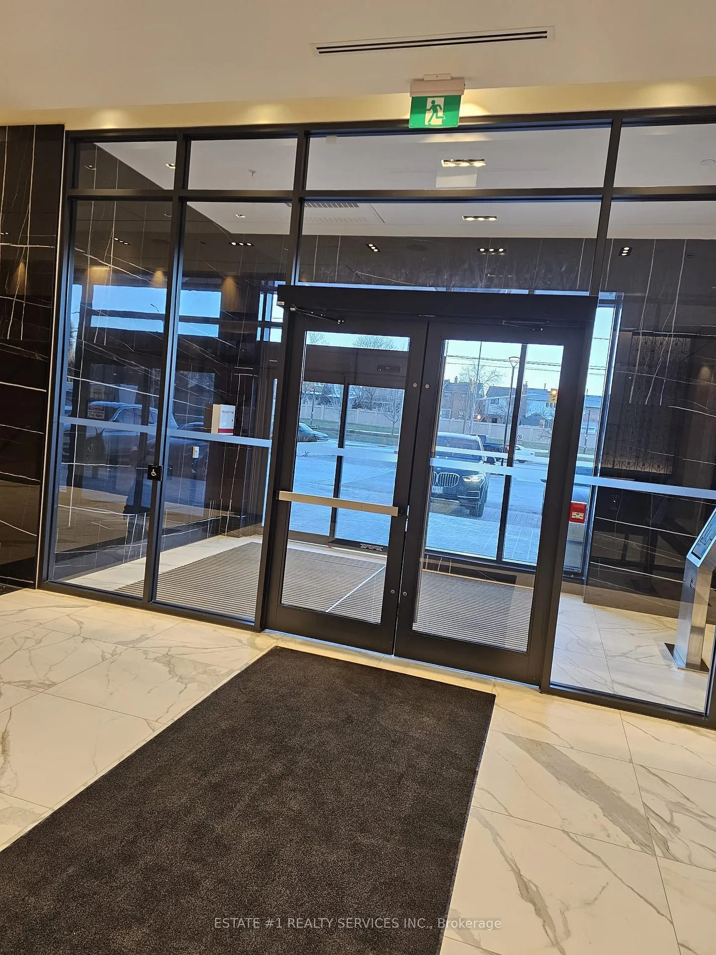 Photo 8 of Unit 1410, 204 Burnhamthorpe Road E, Mississauga, Mississauga Valleys — HOMEH