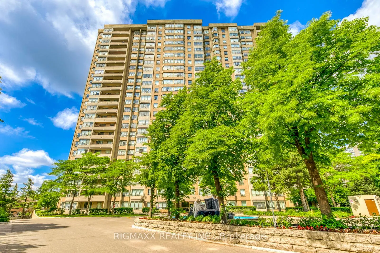 Photo 1 of Unit 1604, 30 Malta Avenue, Brampton, Fletcher's Creek South — HOMEH