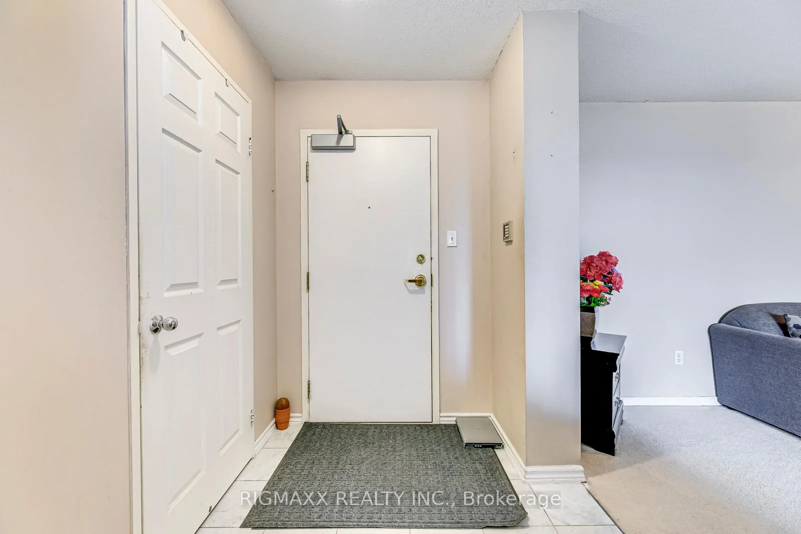 Photo 7 of Unit 1604, 30 Malta Avenue, Brampton, Fletcher's Creek South — HOMEH