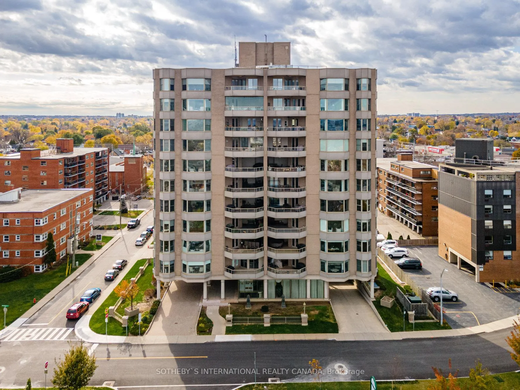 Photo 1 of Unit 6E, 174 Mountain Park Avenue, Hamilton, Eastmount — HOMEH