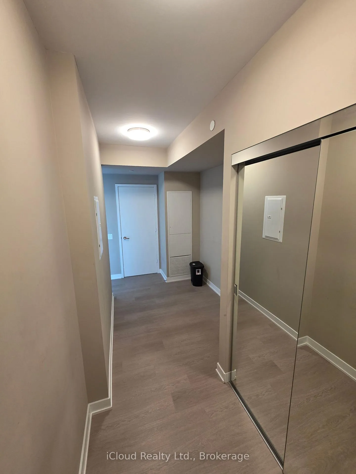 Photo 2 of Unit 3601, 3883 Quartz Road, Mississauga, City Centre — HOMEH
