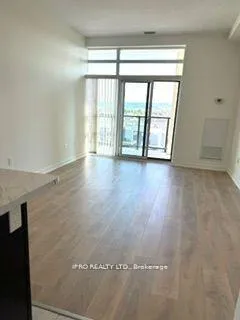 Photo 6 of Unit 637, 125 Shoreview Place, Hamilton, Lakeshore — HOMEH