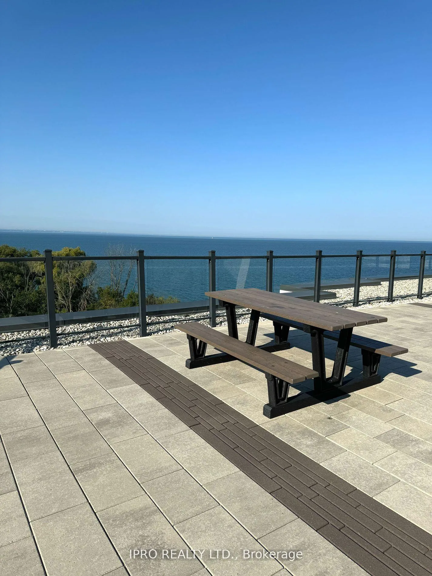 Photo 22 of Unit 637, 125 Shoreview Place, Hamilton, Lakeshore — HOMEH