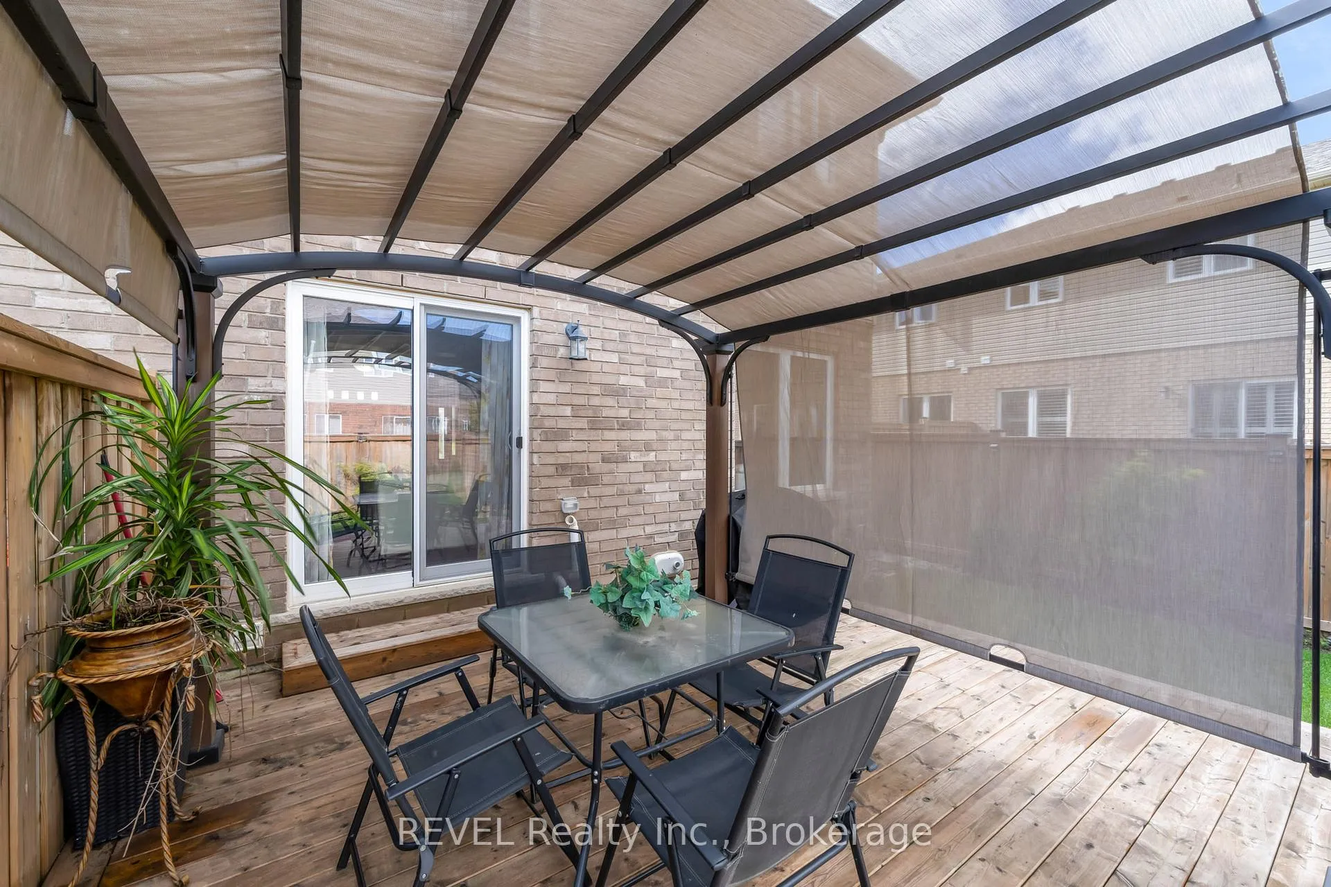 Photo 34 of 102 Cittadella Boulevard, Hamilton, Rural Glanbrook — HOMEH