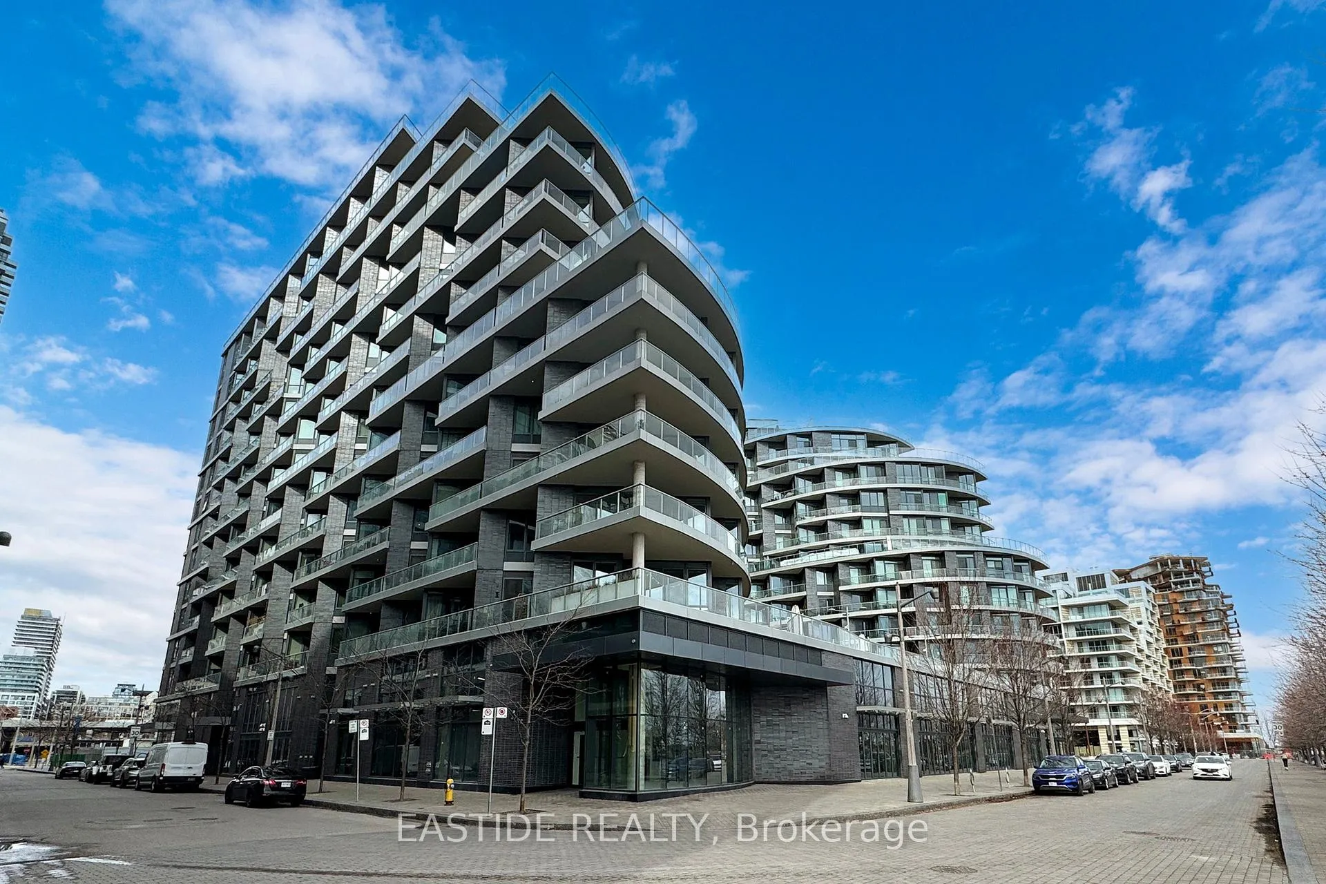 Photo 1 of Unit Sph09, 1 Edgewater Drive, Toronto, Waterfront Communities — HOMEH