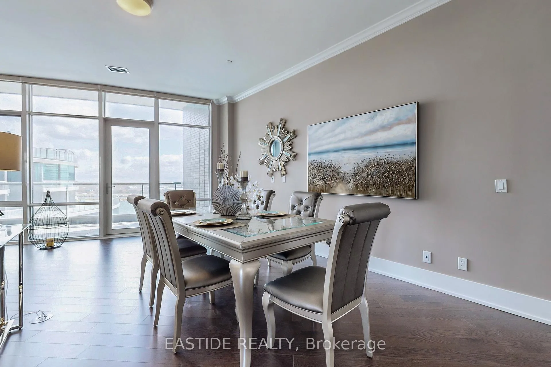Photo 11 of Unit Sph09, 1 Edgewater Drive, Toronto, Waterfront Communities — HOMEH