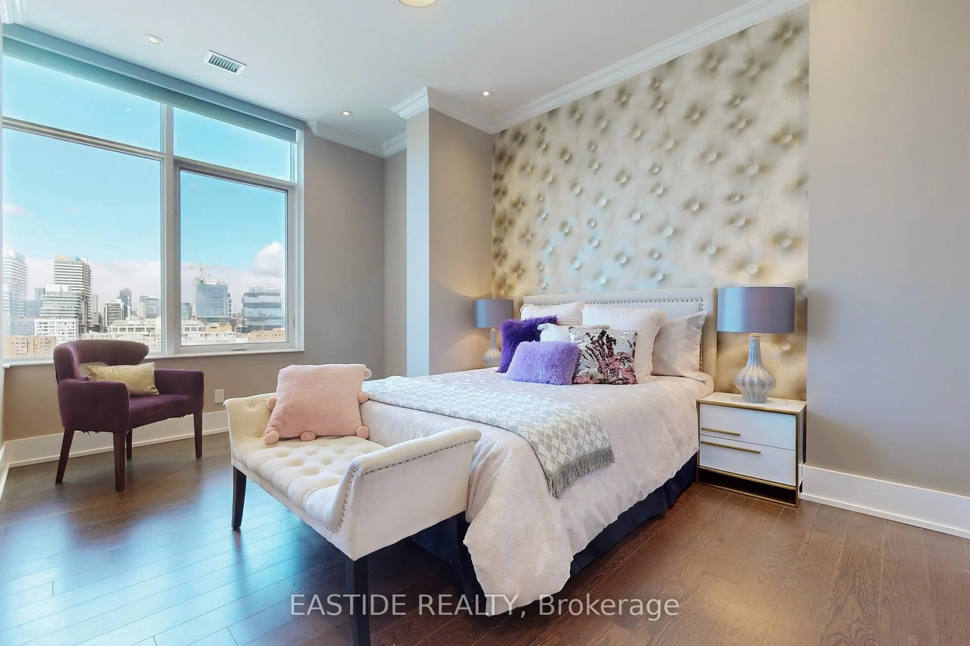 Photo 22 of Unit Sph09, 1 Edgewater Drive, Toronto, Waterfront Communities — HOMEH