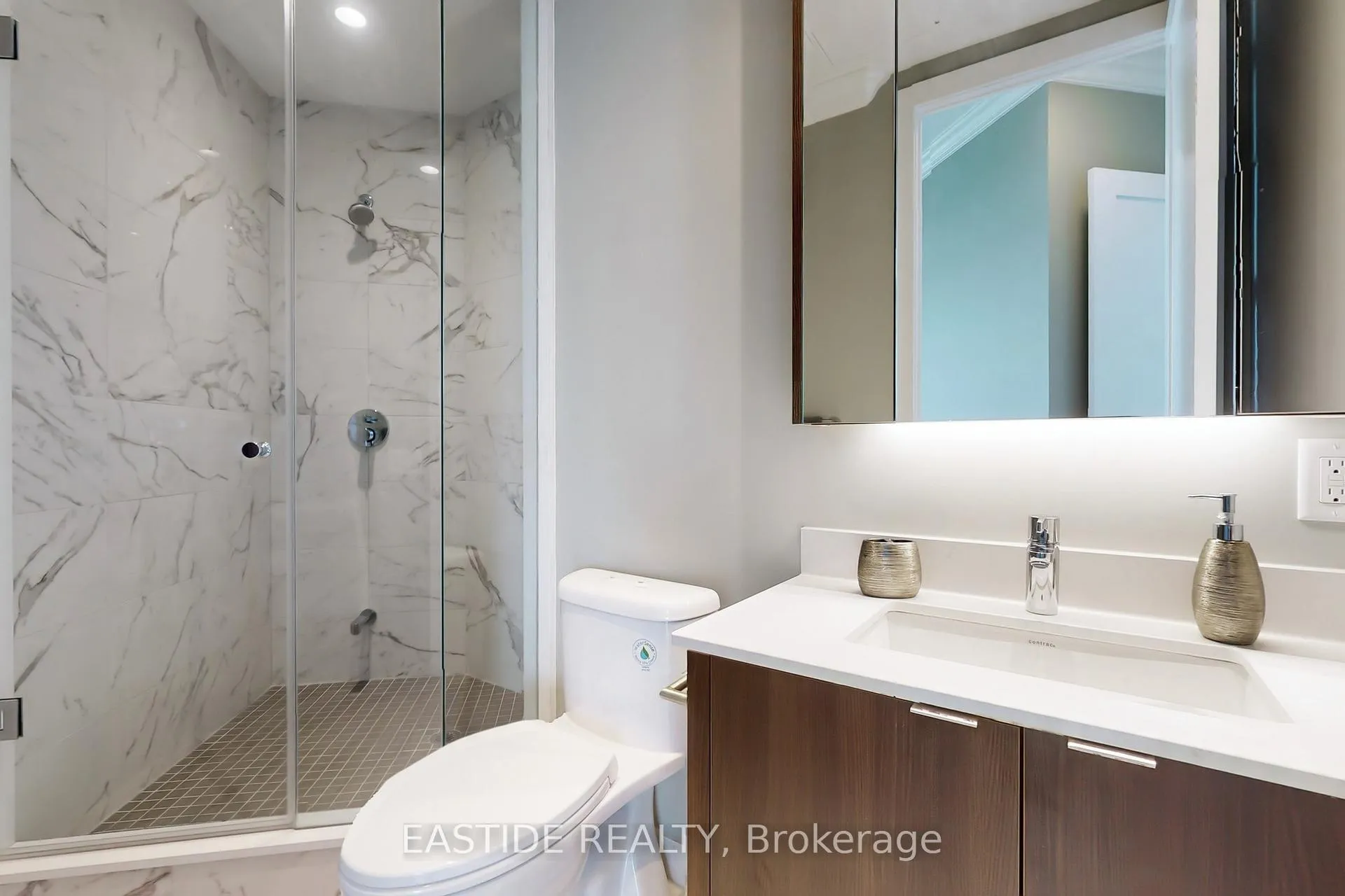 Photo 28 of Unit Sph09, 1 Edgewater Drive, Toronto, Waterfront Communities — HOMEH