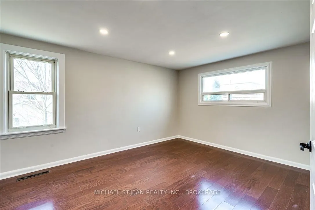 Photo 5 of Unit 2, 2657 Binbrook Road, Hamilton, Binbrook — HOMEH