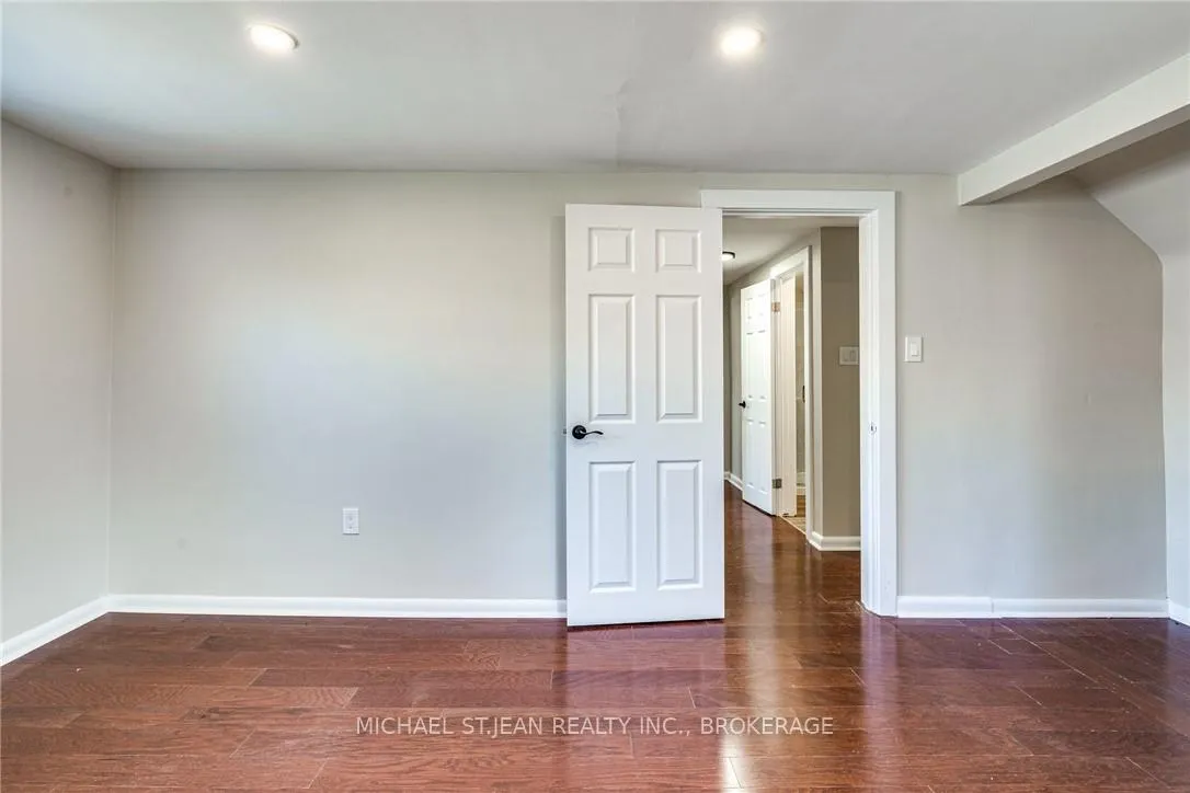Photo 7 of Unit 2, 2657 Binbrook Road, Hamilton, Binbrook — HOMEH