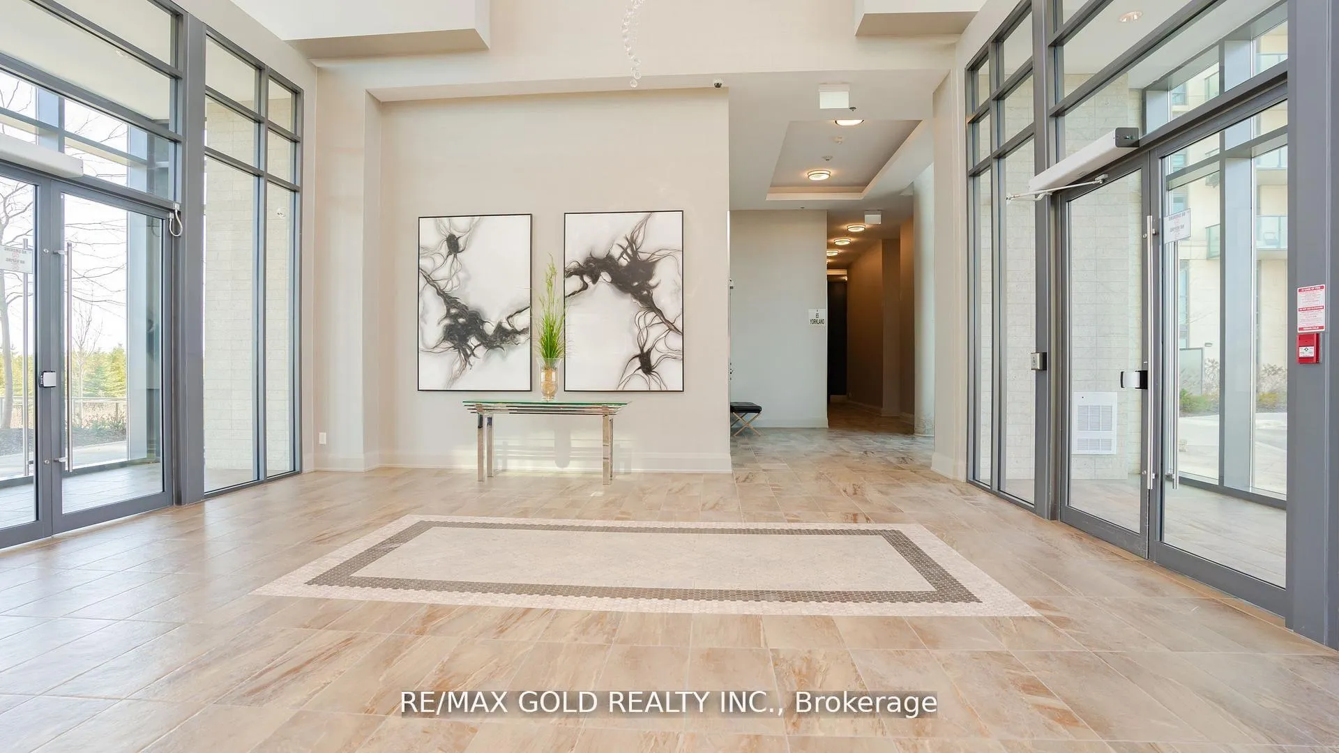 Photo 6 of Unit 1001, 65 Yorkland Boulevard, Brampton, Bram East — HOMEH