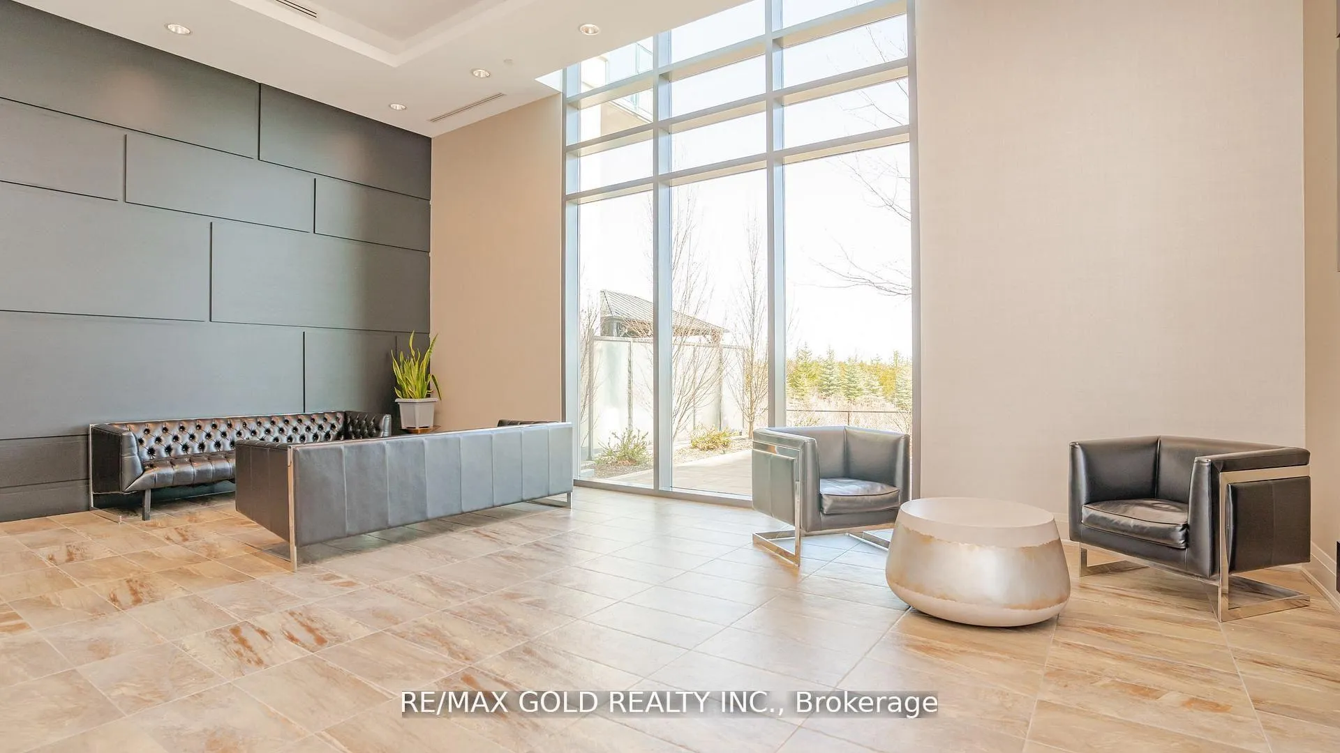Photo 7 of Unit 1001, 65 Yorkland Boulevard, Brampton, Bram East — HOMEH