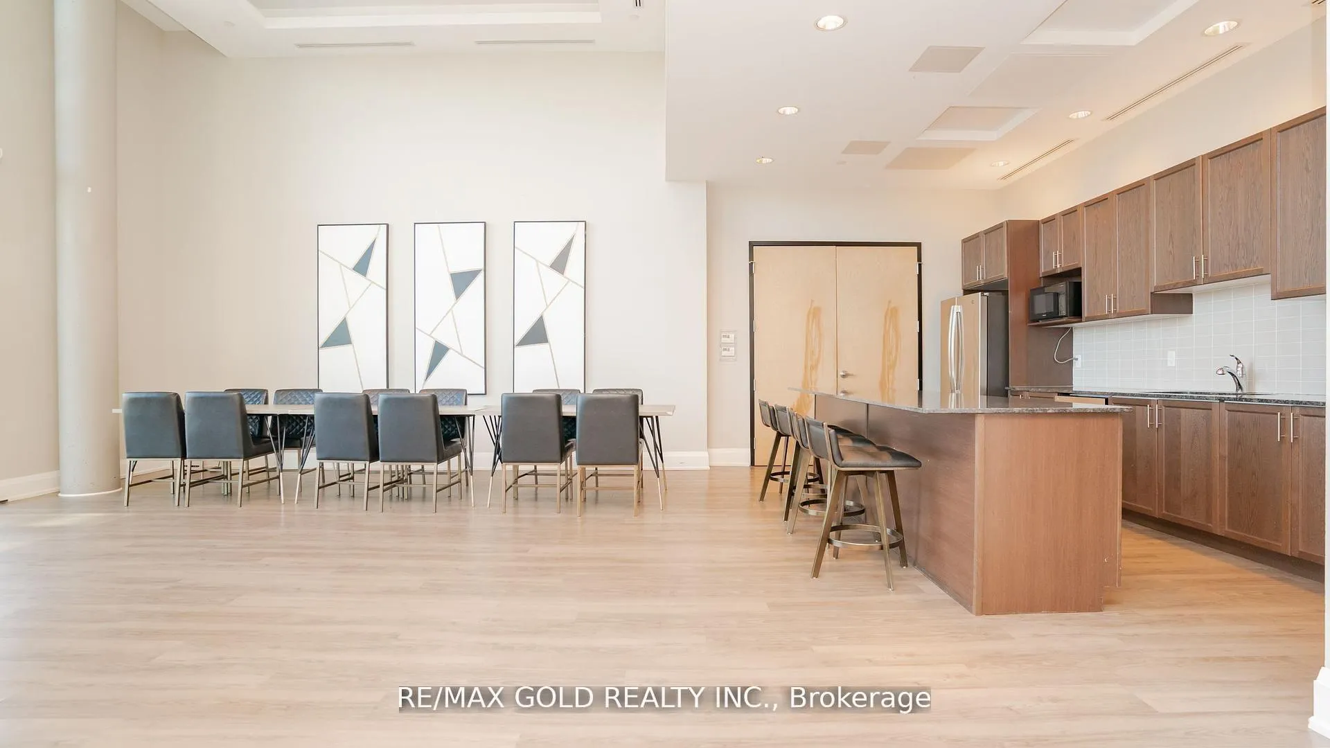 Photo 33 of Unit 1001, 65 Yorkland Boulevard, Brampton, Bram East — HOMEH