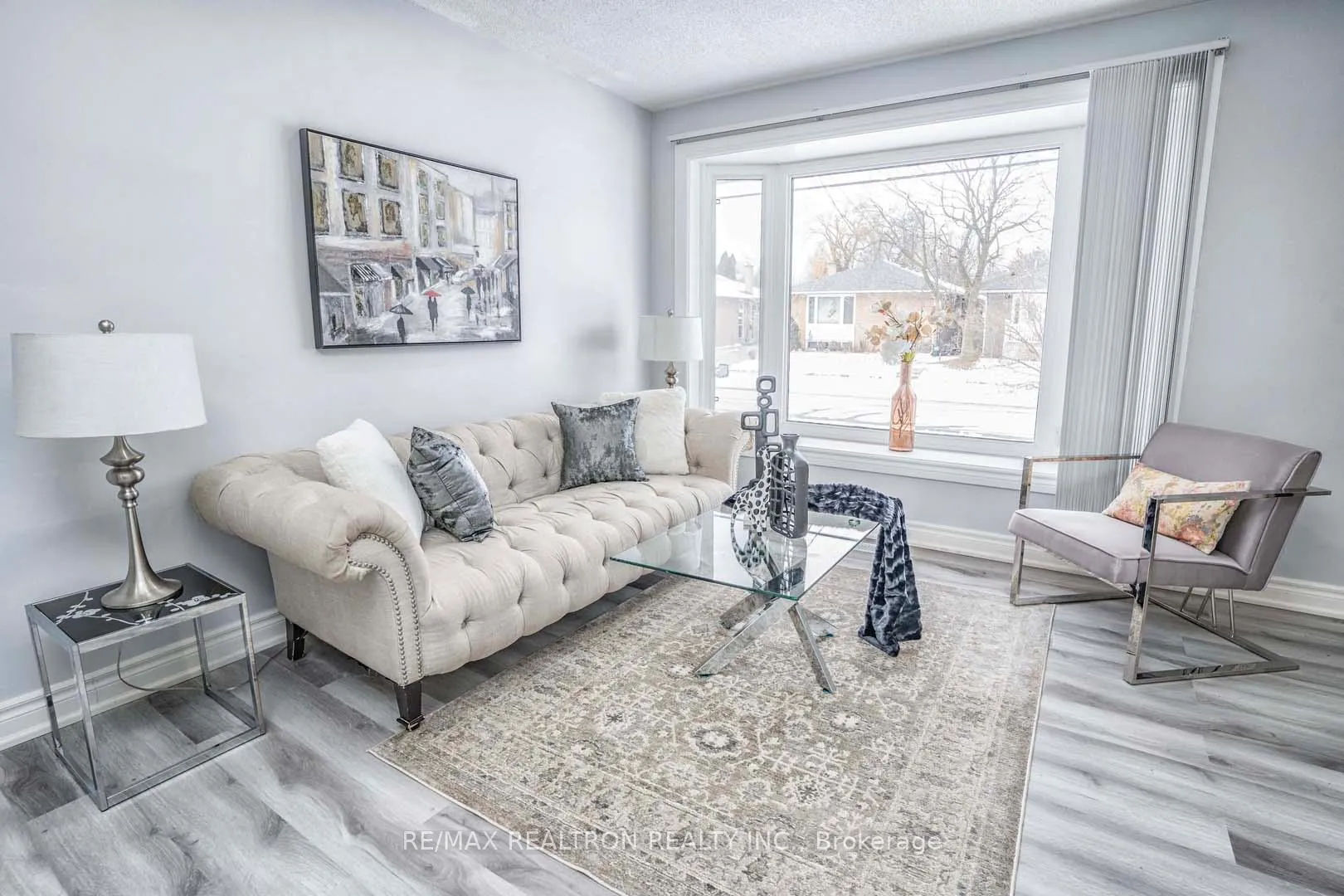 Photo 6 of 57 Thornbeck Drive, Scarborough, Woburn — HOMEH