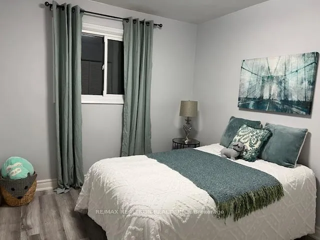 Photo 14 of 57 Thornbeck Drive, Scarborough, Woburn — HOMEH