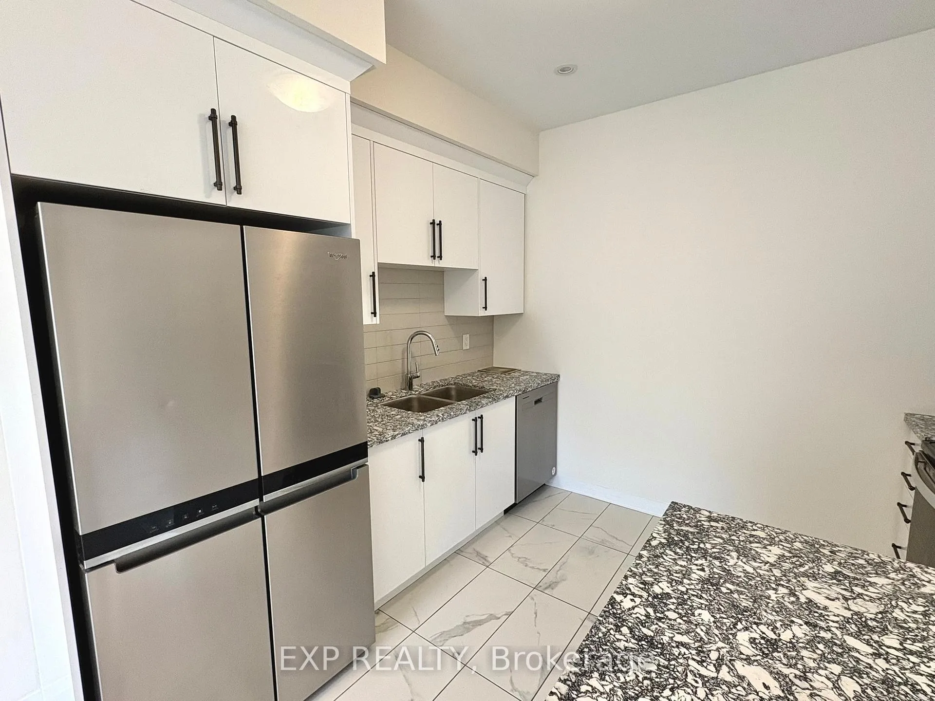 Photo 8 of Unit 22, 305 Garner Road W, Hamilton, Ancaster — HOMEH