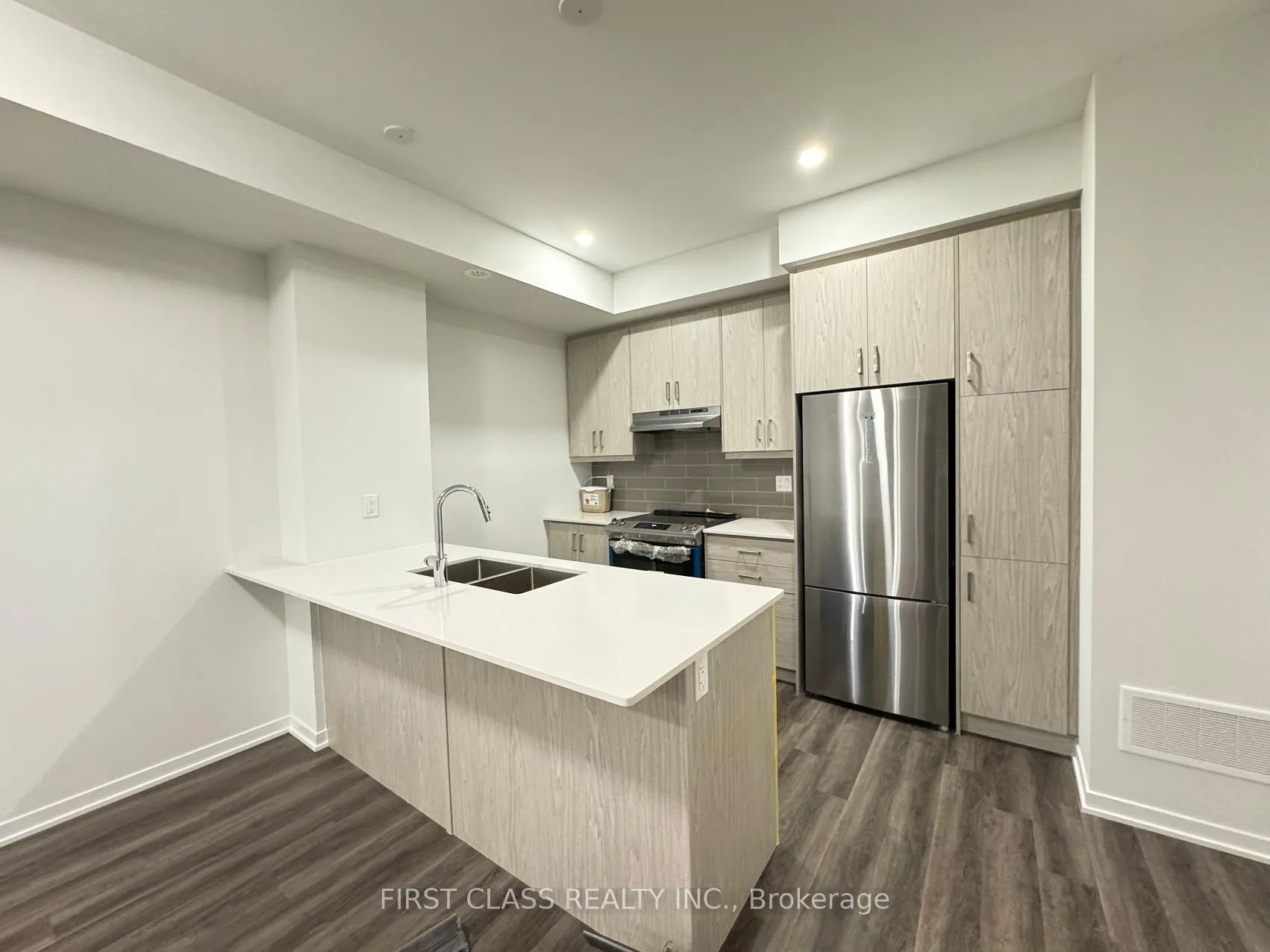 Front of Unit TH194, 141 Honeycrisp Crescent