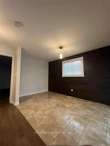 Photo 14 of Unit UPPER, 7 Belleau Street, Hamilton, Stoney Creek Mountain — HOMEH