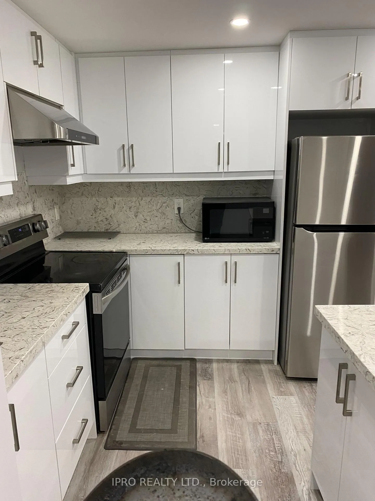 Photo 3 of Unit Bsmt, 7331 Watergrove Road, Mississauga, Lisgar — HOMEH