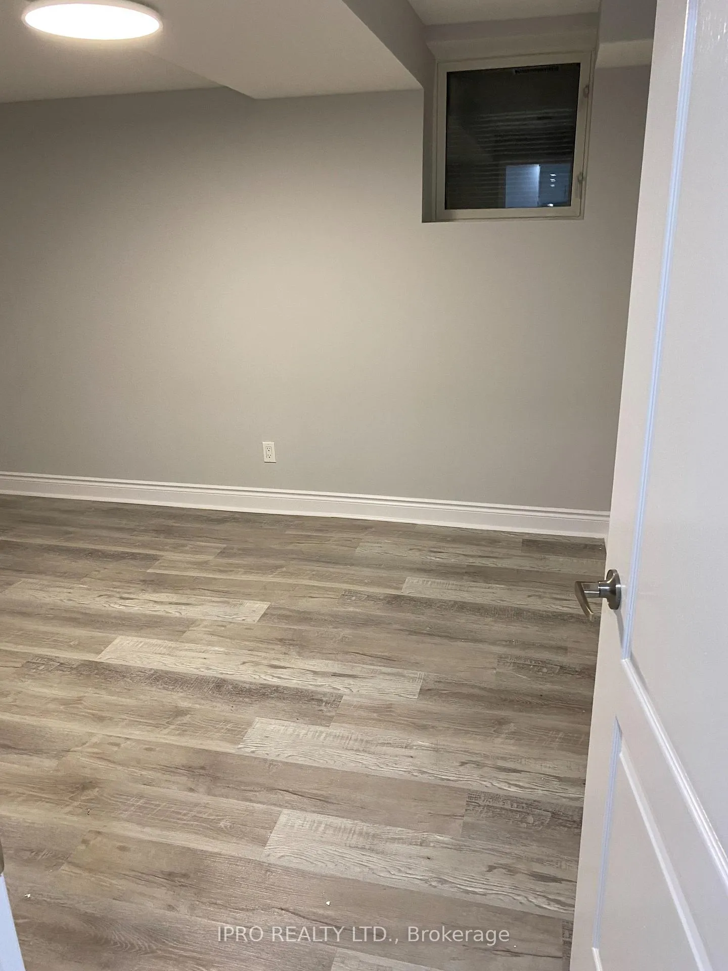 Photo 8 of Unit Bsmt, 7331 Watergrove Road, Mississauga, Lisgar — HOMEH