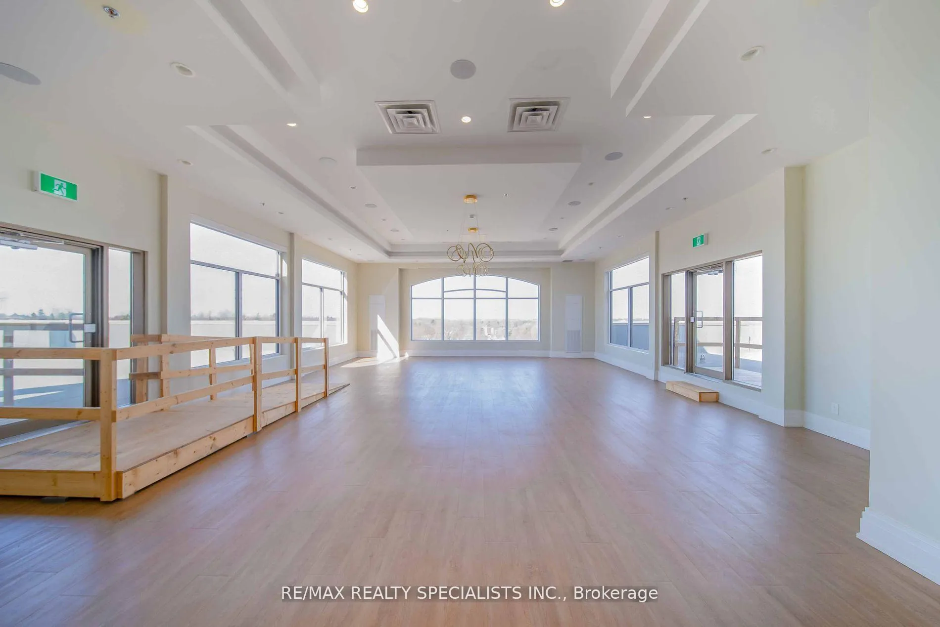 Front of Unit Pent House, 5698 Main Street