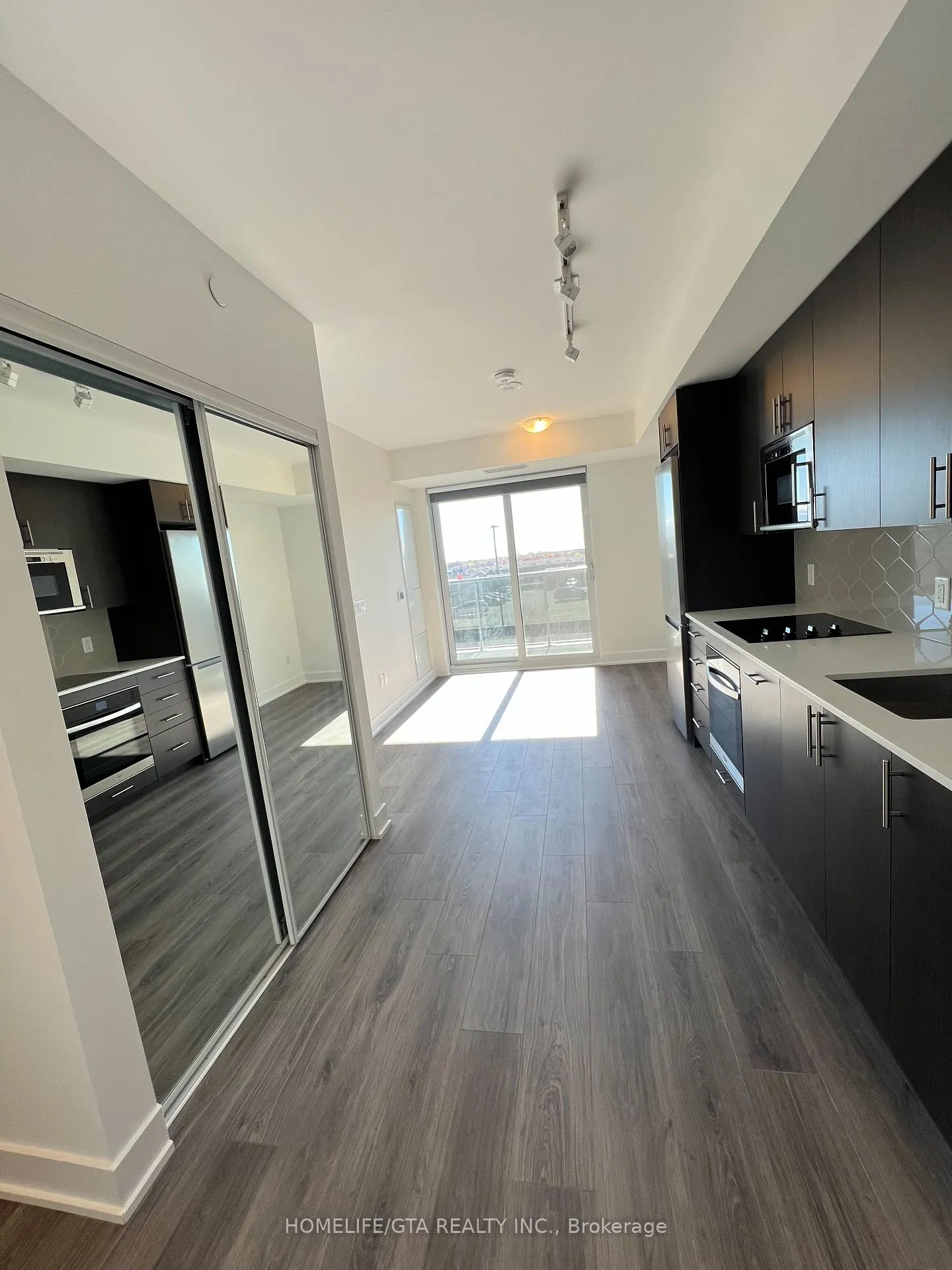 Photo 4 of Unit 540, 2545 Simcoe Street N, Oshawa, Windfields — HOMEH