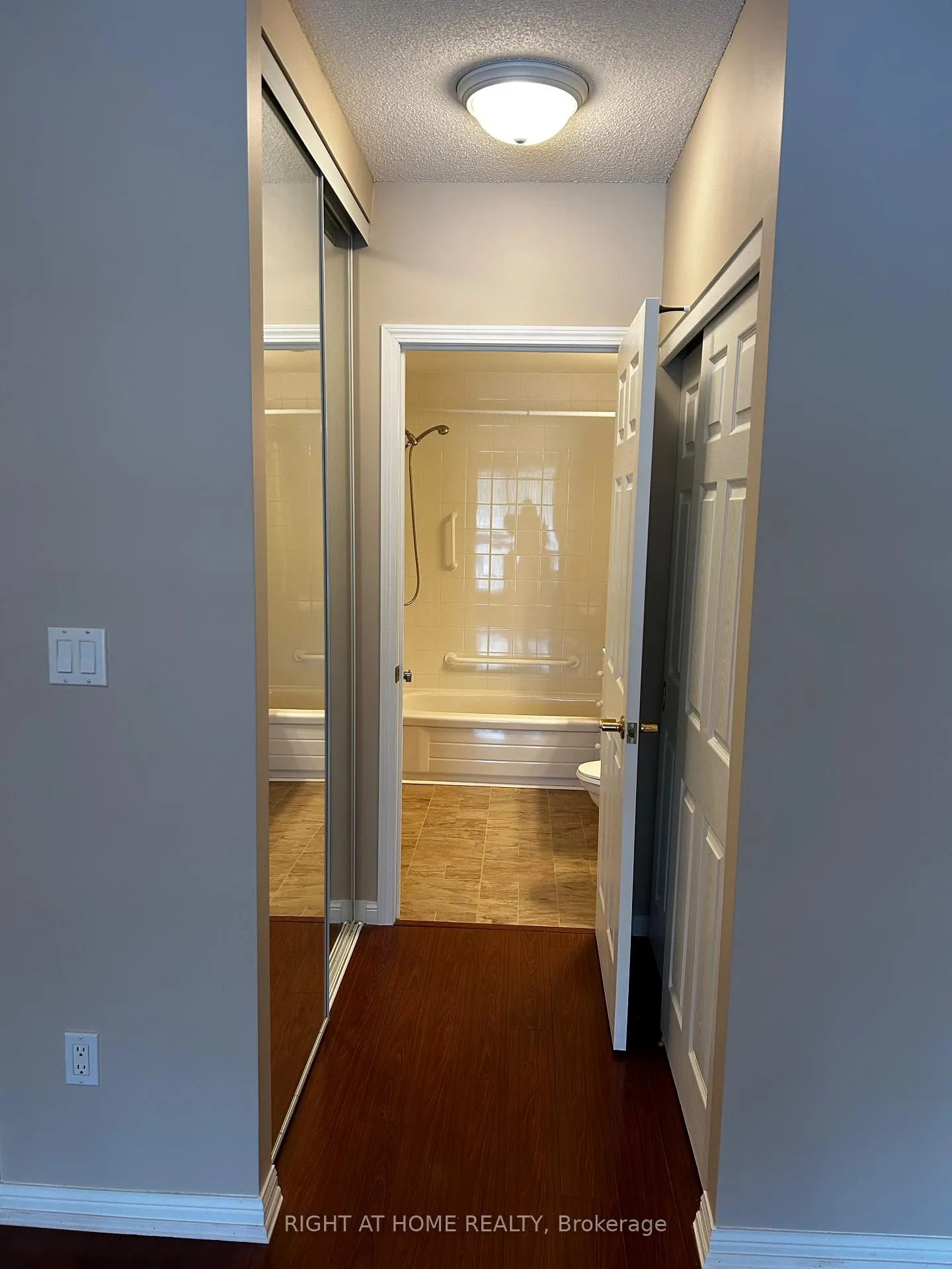 Photo 32 of Unit 311, 94 Dean Avenue, Barrie, Painswick South — HOMEH