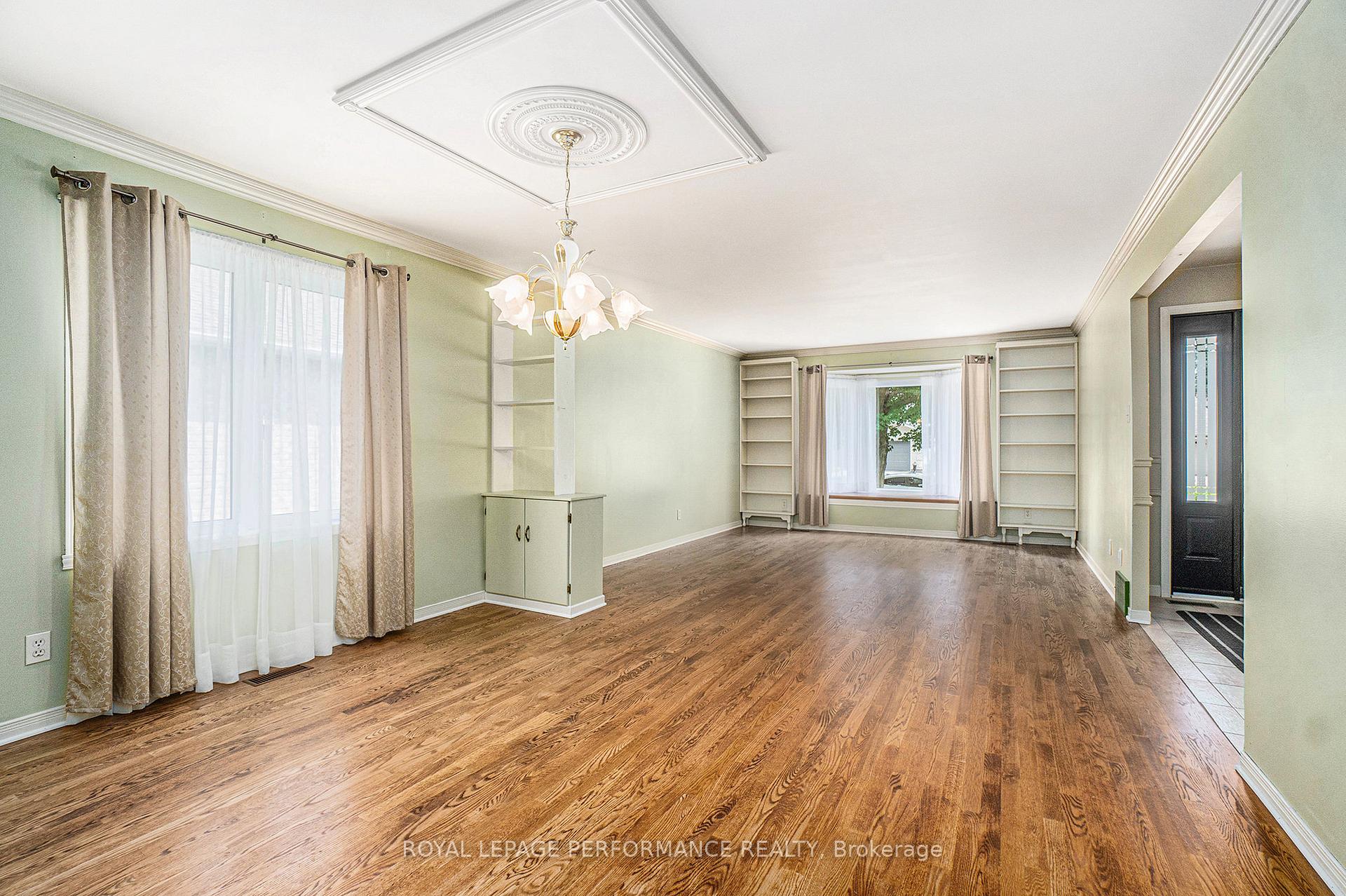 Photo 7 of 572 Dean Drive, Cornwall — HOMEH