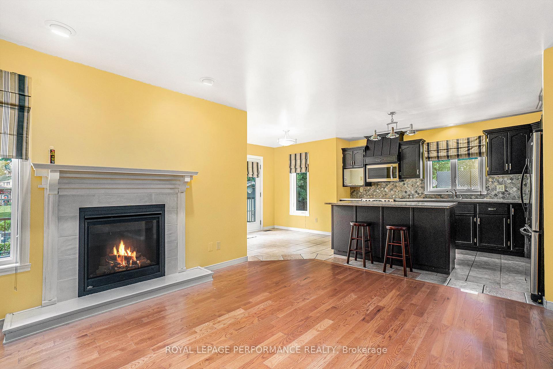 Photo 13 of 572 Dean Drive, Cornwall — HOMEH