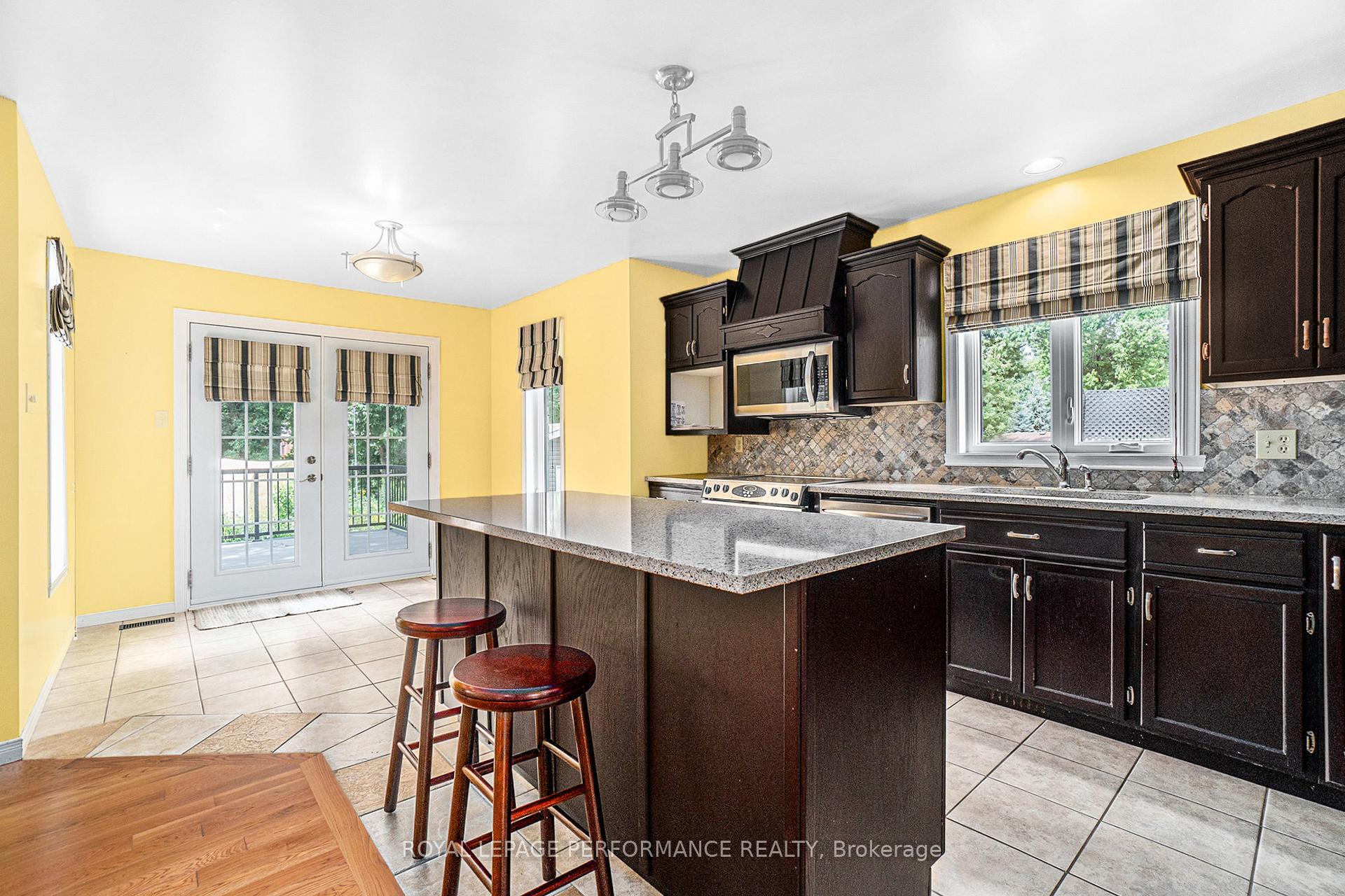 Photo 16 of 572 Dean Drive, Cornwall — HOMEH