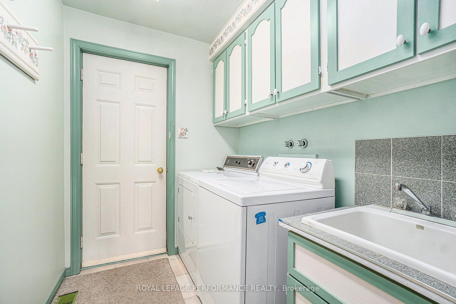 Photo 33 of 572 Dean Drive, Cornwall — HOMEH