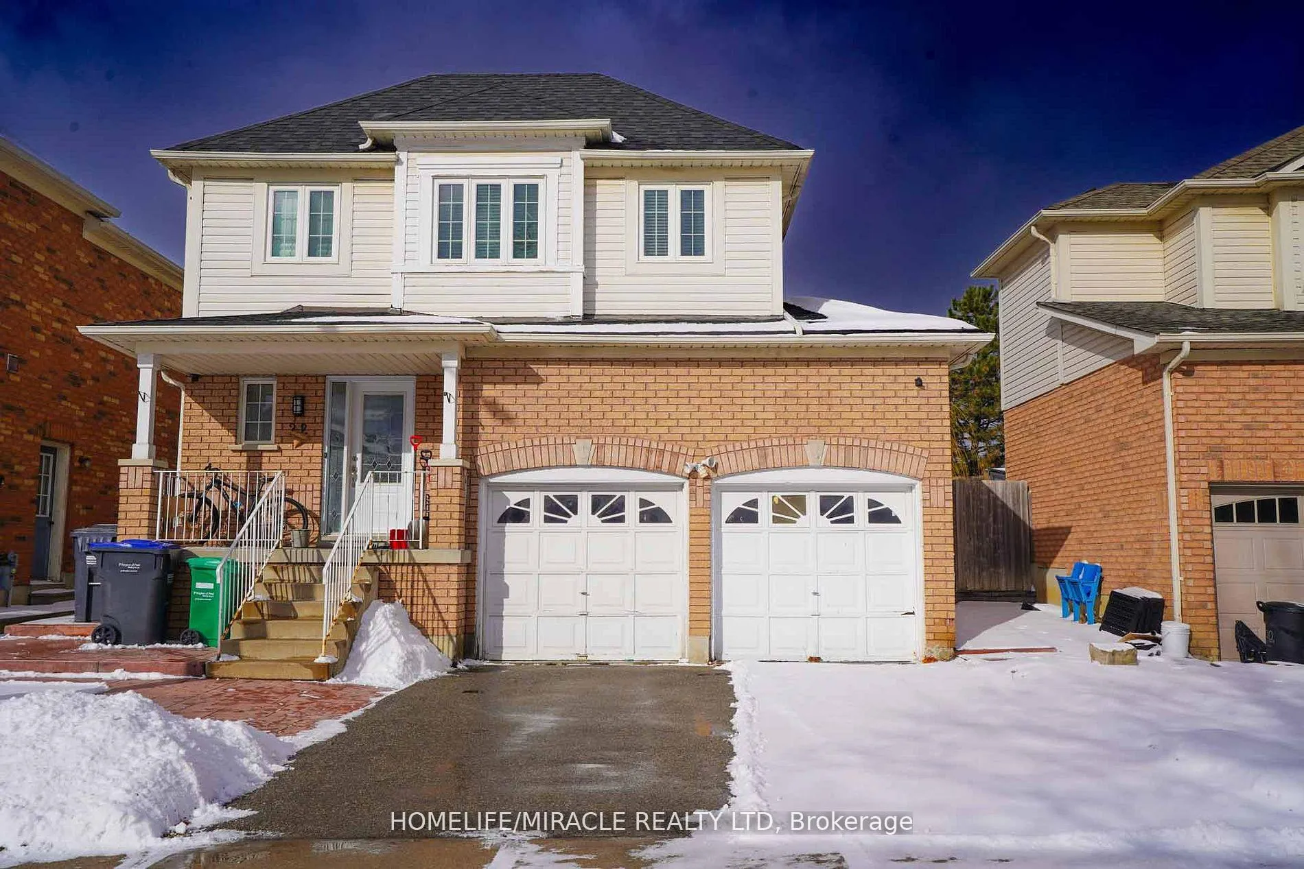 Photo 2 of Unit #Lower, 22 Courtsfield Crescent, Brampton, Fletcher's Meadow — HOMEH