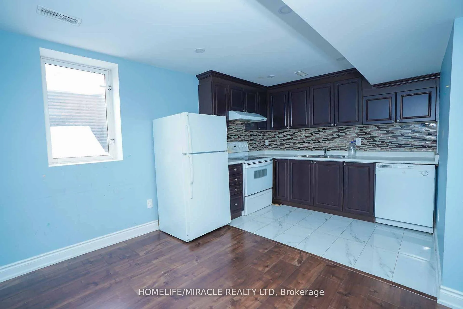 Photo 7 of Unit #Lower, 22 Courtsfield Crescent, Brampton, Fletcher's Meadow — HOMEH