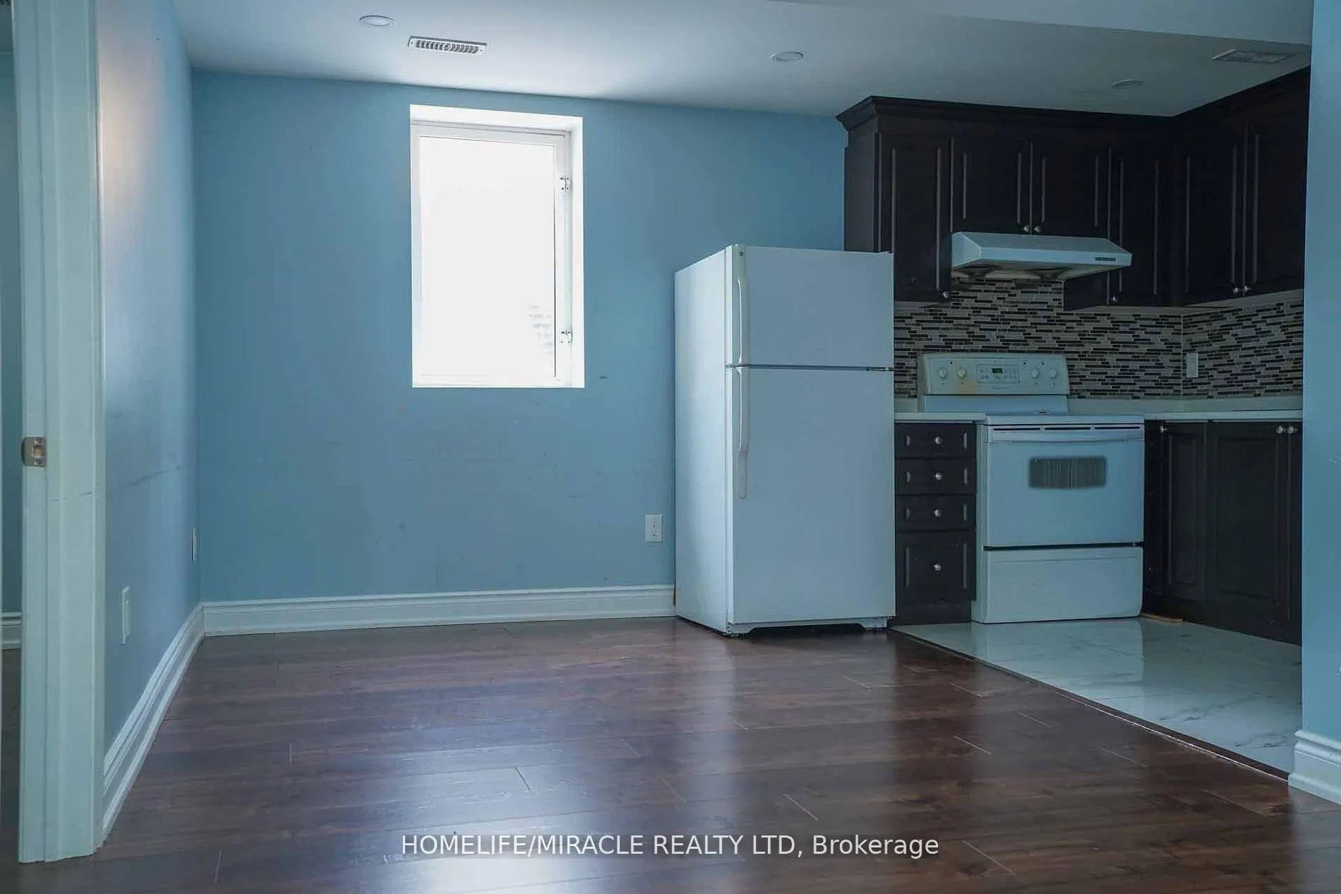Photo 22 of Unit #Lower, 22 Courtsfield Crescent, Brampton, Fletcher's Meadow — HOMEH