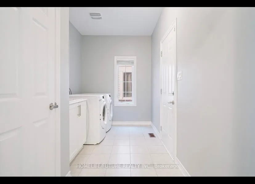 Photo 20 of 51 Arthur McLaughlin Street, Clarington, Bowmanville — HOMEH