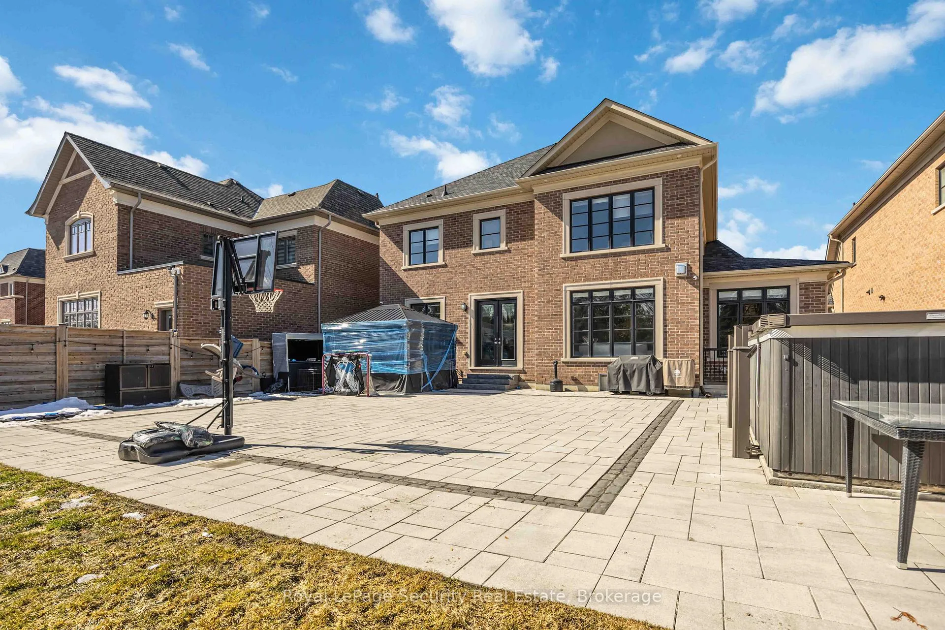 Photo 31 of 39 Endless Circle, Vaughan, Kleinburg — HOMEH